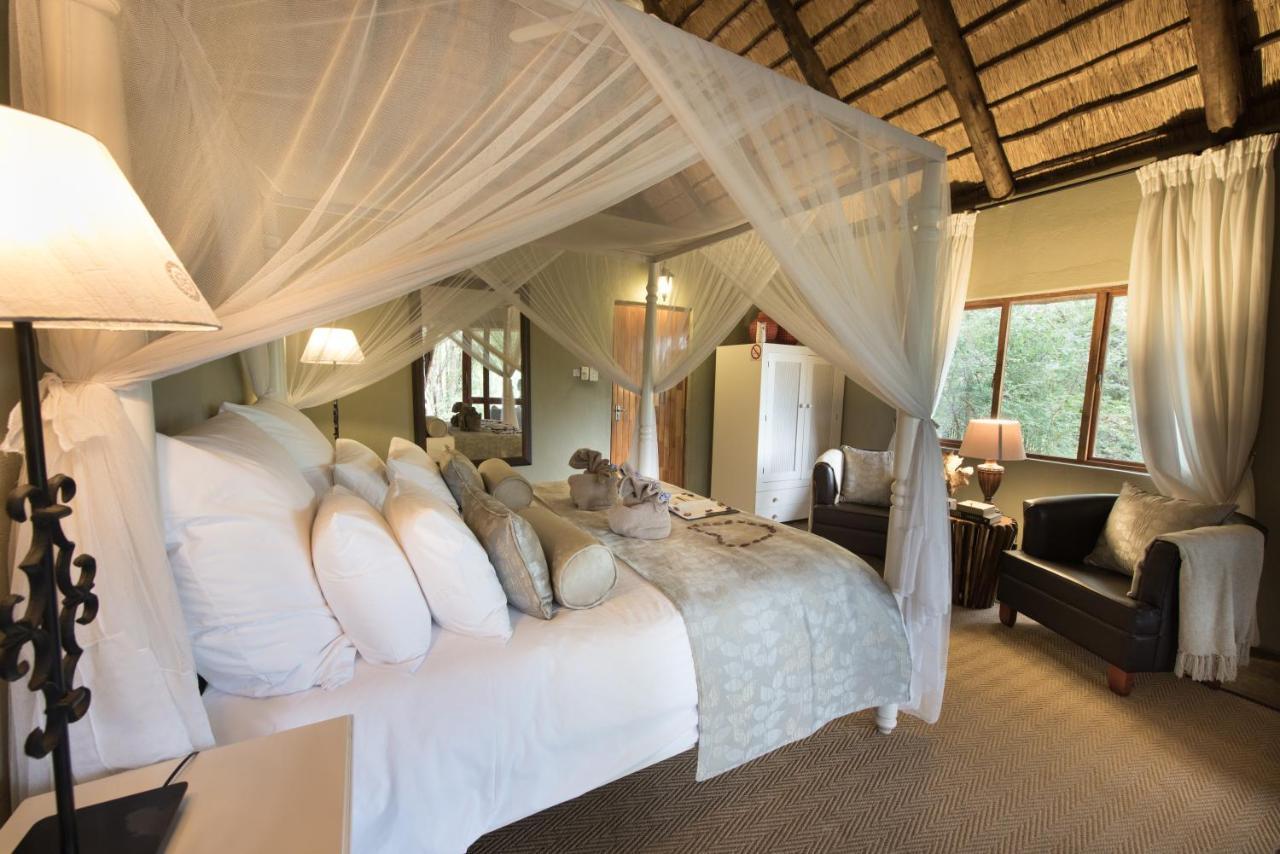 שמורת הציד טימבאבאטי Kambaku Safari Lodge מראה חיצוני תמונה