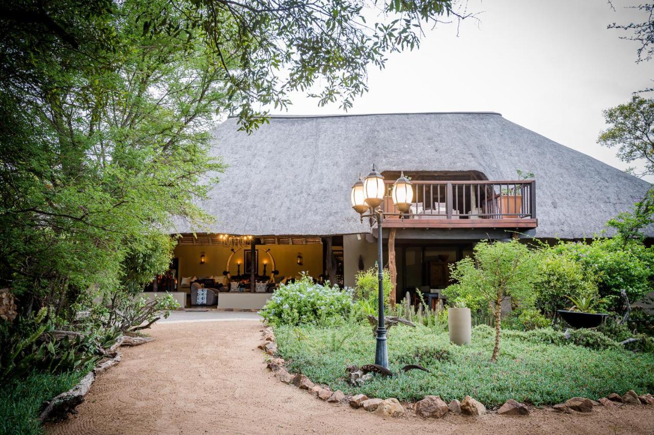 שמורת הציד טימבאבאטי Kambaku Safari Lodge מראה חיצוני תמונה
