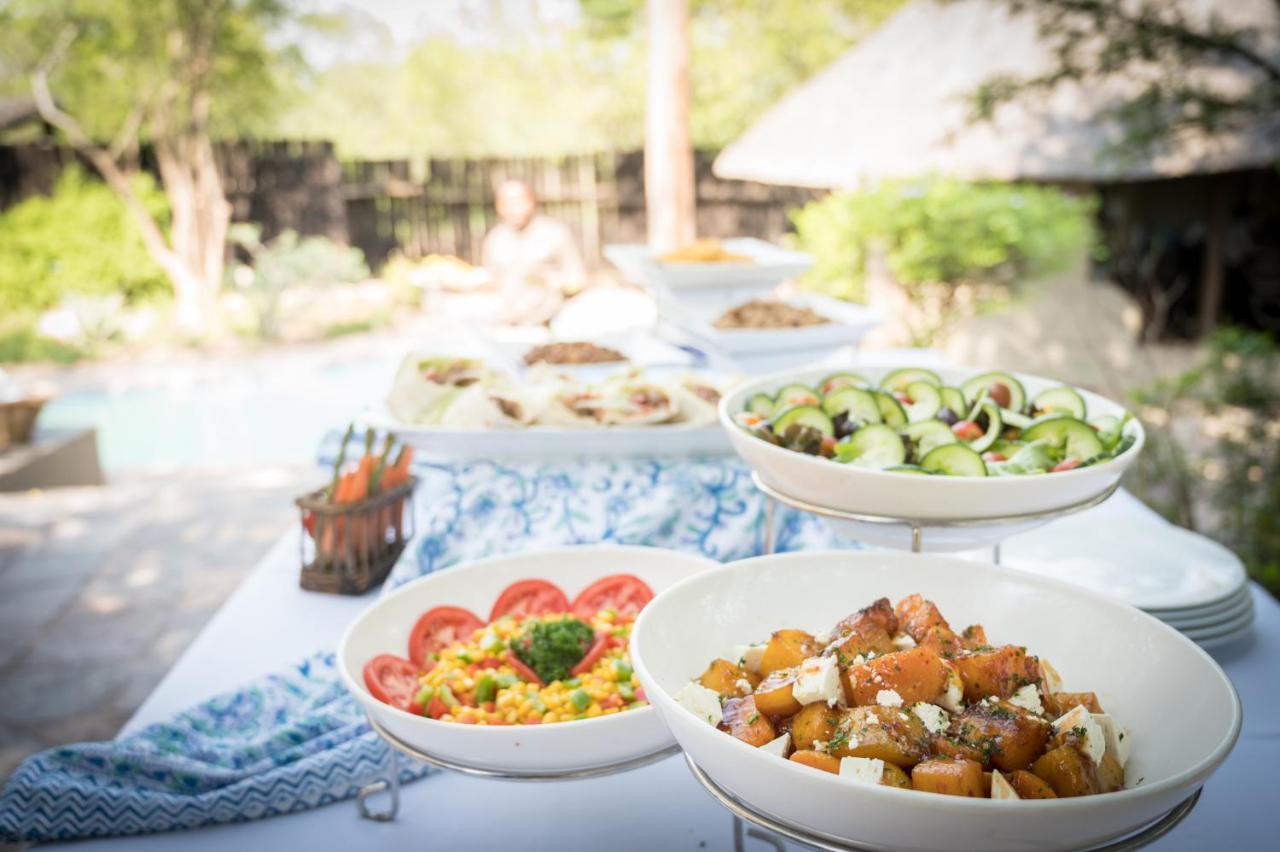 שמורת הציד טימבאבאטי Kambaku Safari Lodge מראה חיצוני תמונה